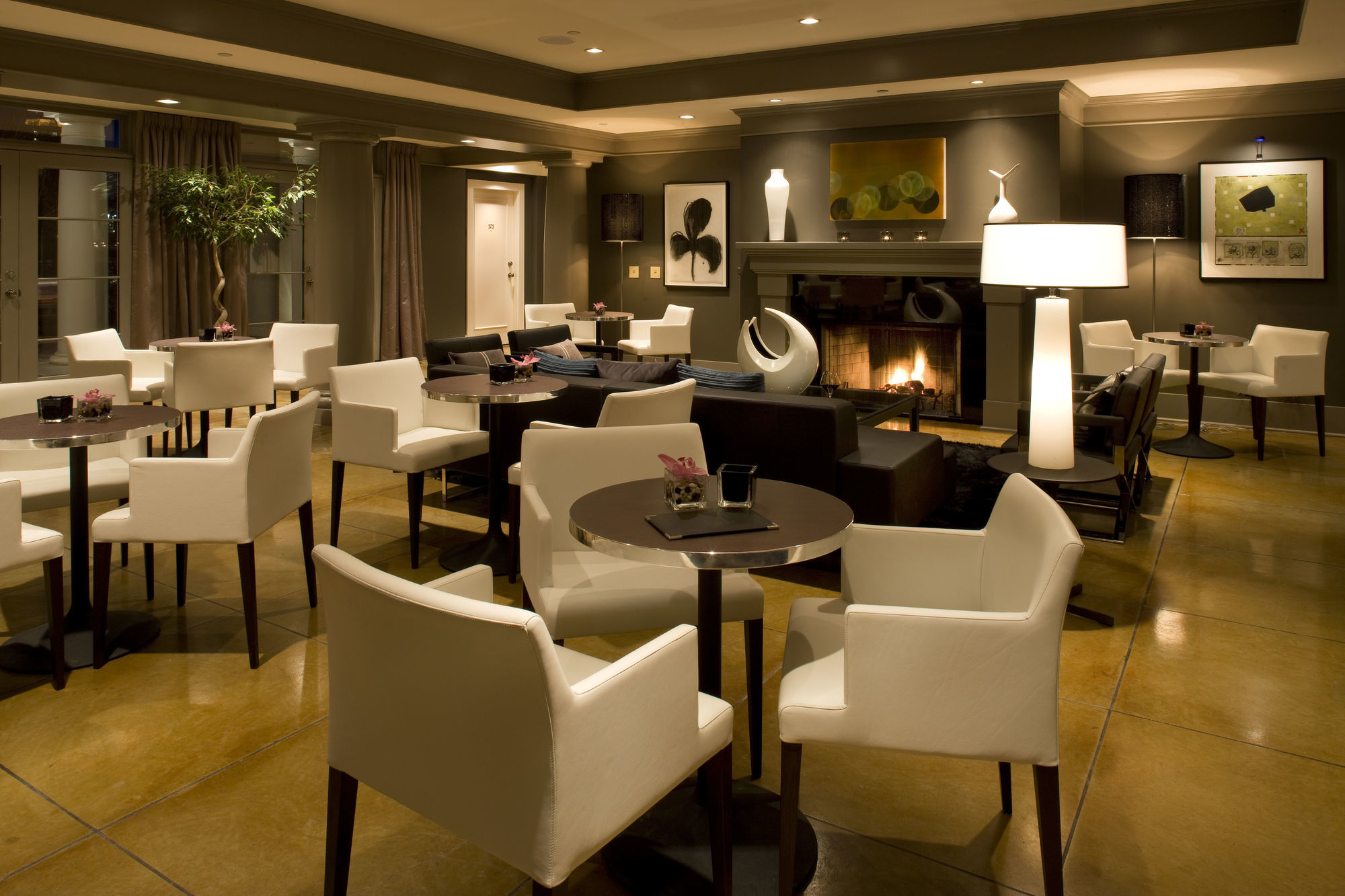 Hotel Arts Kensington YYC Dış mekan fotoğraf
