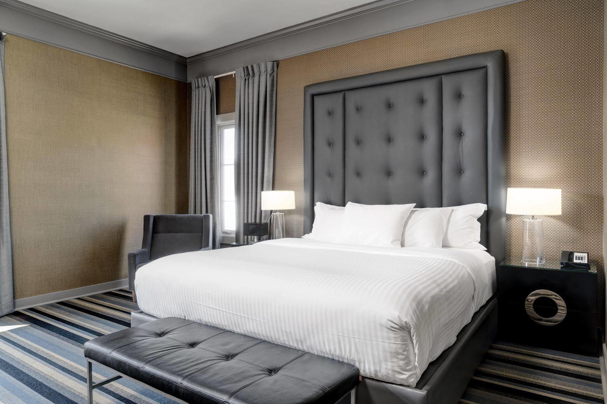 Hotel Arts Kensington YYC Dış mekan fotoğraf